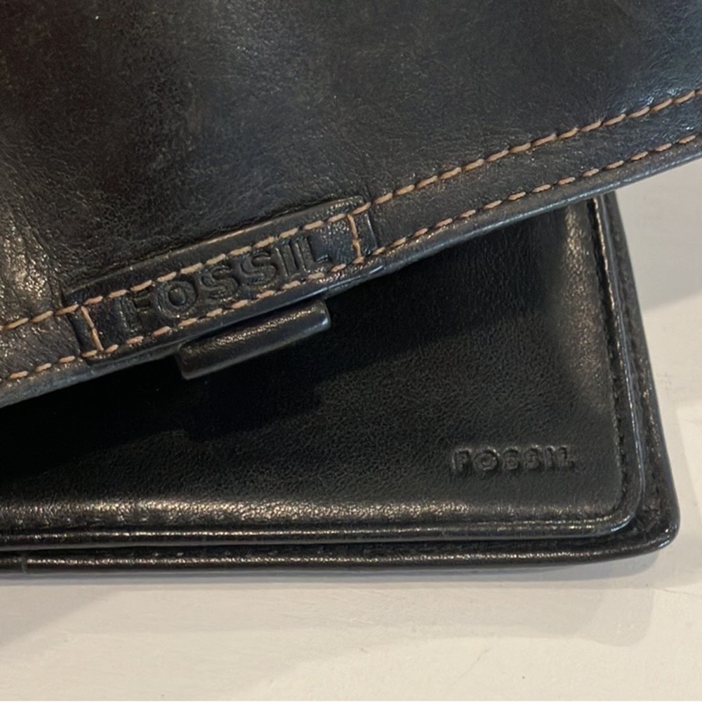 Fossil | Black Leather Trifold Wallet